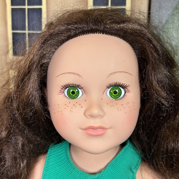 My Life City Toy Green Eyes Freckles Long Brown Curly Hair 18” Doll 2013 - Picture 5 of 13